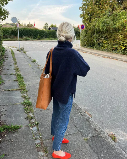 Hovedbilde Chestnut Sweater. Oppskrift