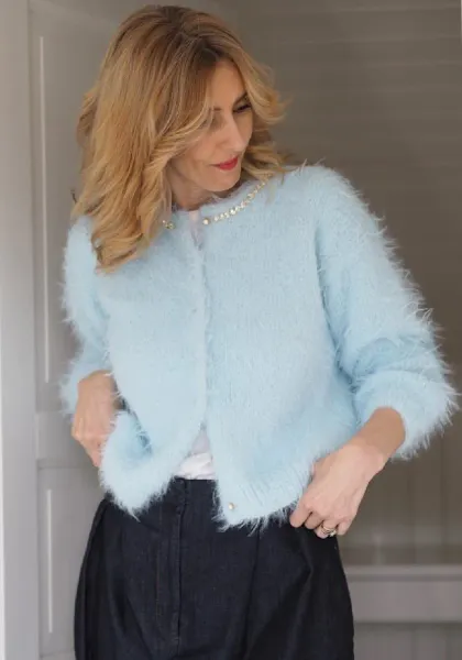 Hovedbilde Fuzzy Cardigan. Oppskrift