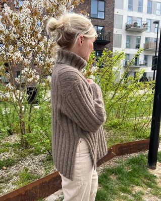 Hazel Sweater. Oppskrift.